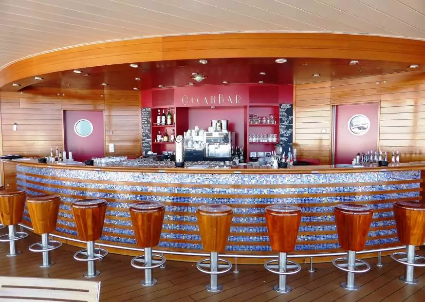 barra de bar lujo asientos madera brillante barra de bar lujo asientos madera brillante