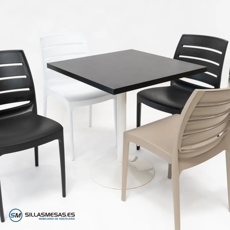 Conjunto 4 Sillas CARMEN y 1 mesa F CUADRADA INTERIOR