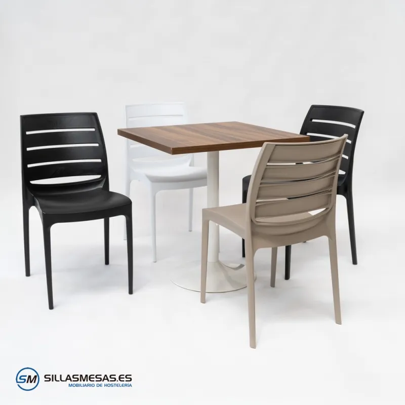 Conjunto 4 Sillas CARMEN y 1 mesa F CUADRADA INTERIOR