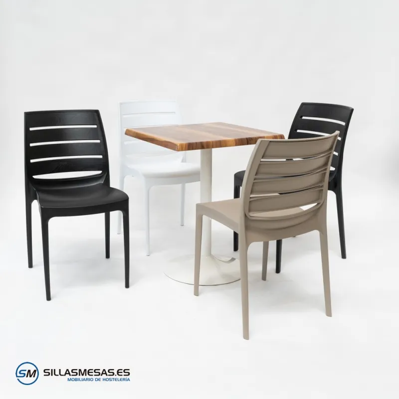 Conjunto 4 sillas Carmen y mesa F cuadrada resistente