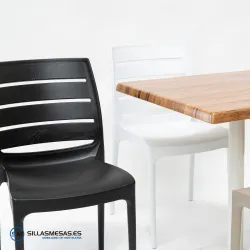 Silla hostelería Carmen plástico: ligera y apilable