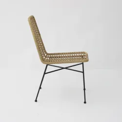 Silla Kenia rattan: natural, ligera y apilable