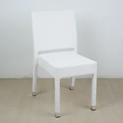 Silla Fuengirola rattan color blanco: estilo único