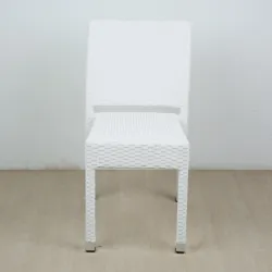 Silla Fuengirola rattan color blanco: estilo único