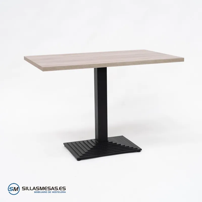 Mesa PIRÁMIDE RECTANGULAR. Mobiliario para hoteles.