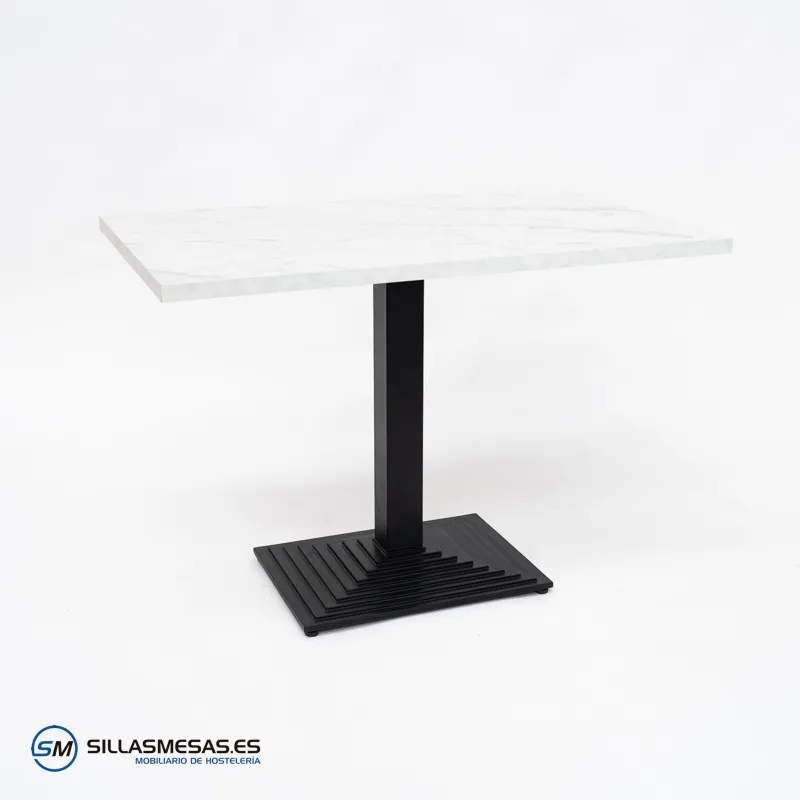 Mesa PIRÁMIDE RECTANGULAR. Mobiliario para hoteles.