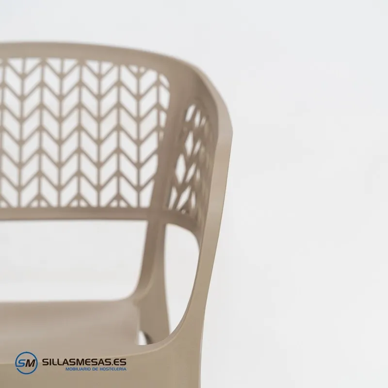 Sillón Alhambra plástico: comodidad y diseño único