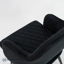 Sillón velvet negro para interiores con estilo