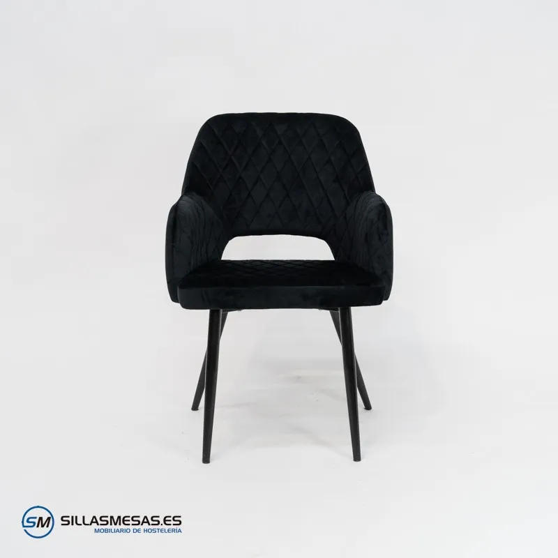 Sillón velvet negro para interiores con estilo