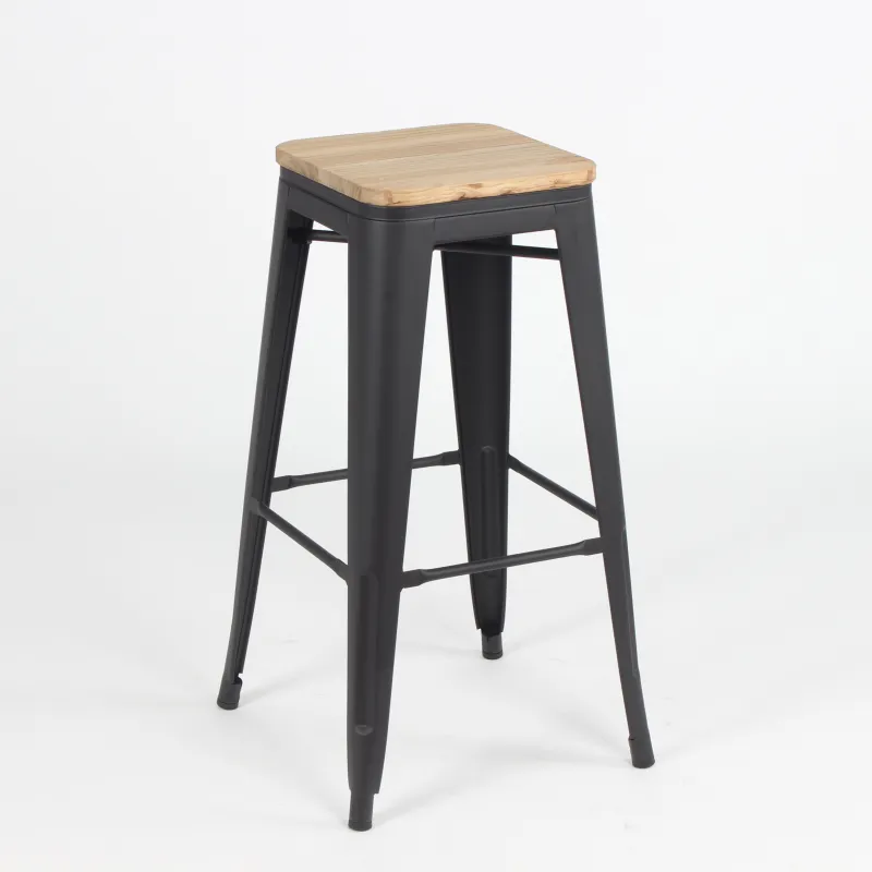Taburete TOLIX negro mate y asiento madera