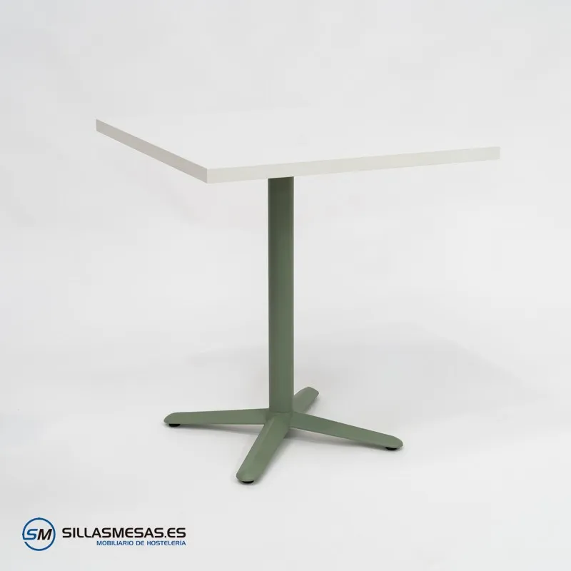 MESA ESTRELLA CUADRADA INTERIOR pie verde
