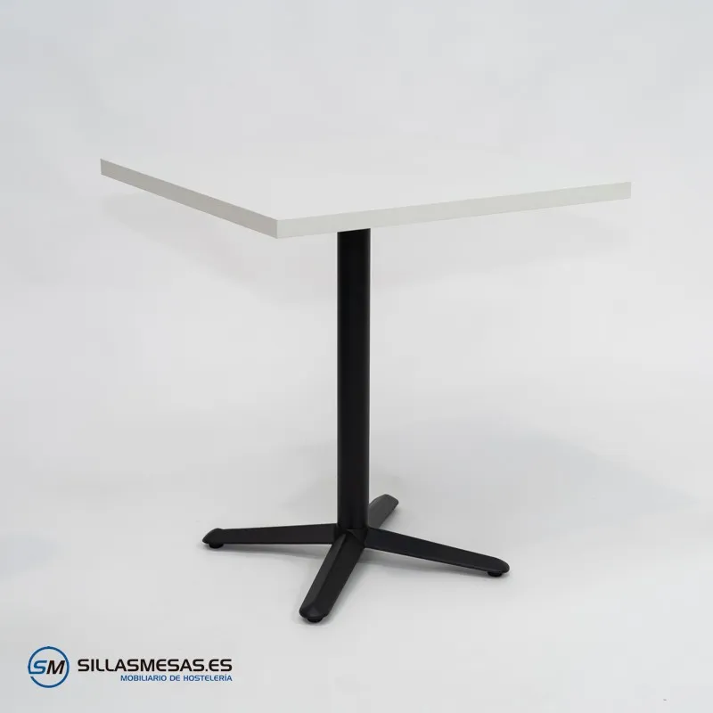 MESA ESTRELLA CUADRADA INTERIOR pie negro