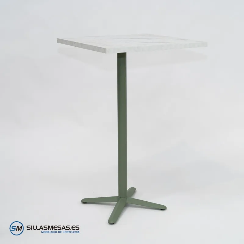 MESA ALTA ESTRELLA CUADRADA INTERIOR pie verde