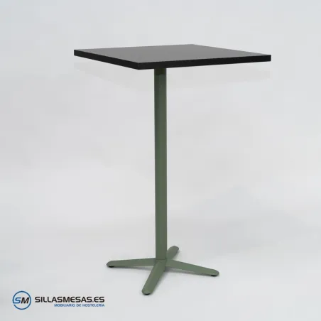 MESA ALTA ESTRELLA CUADRADA INTERIOR pie verde