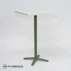 MESA ALTA ESTRELLA CUADRADA INTERIOR pie verde