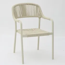 SILLÓN VISBY crema