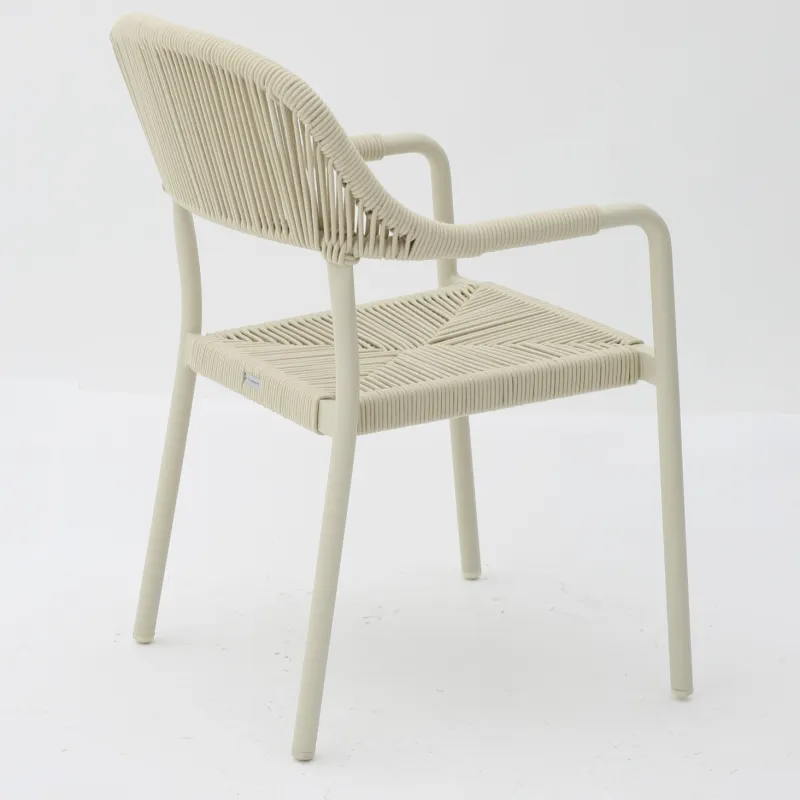 SILLÓN VISBY crema