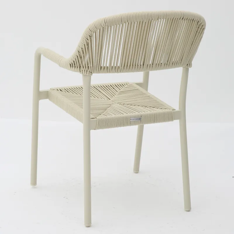 SILLÓN VISBY crema