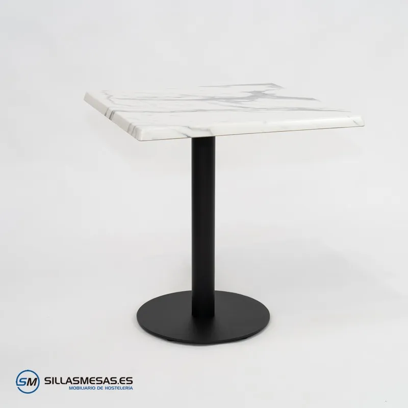 MESA ABRIL CUADRADA EXTERIOR pie negro