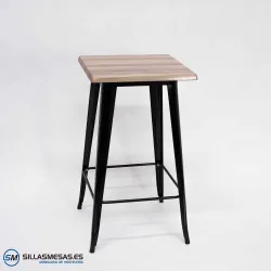 Mesa alta exterior Tolix Pie Negro: diseño elegante