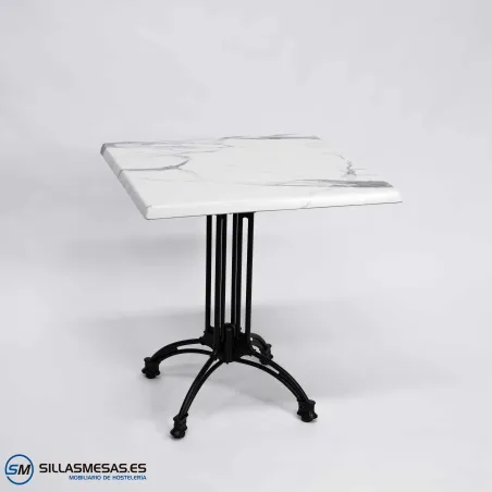 Mesa Viena exterior aluminio: diseño y durabilidad