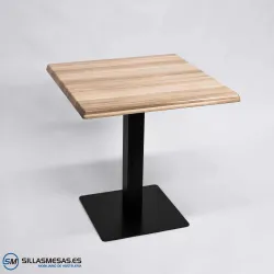 Mesa Noel epoxi exterior: resistente y funcional