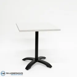 Mesa Barcelona aluminio: diseño ligero interior o exterior