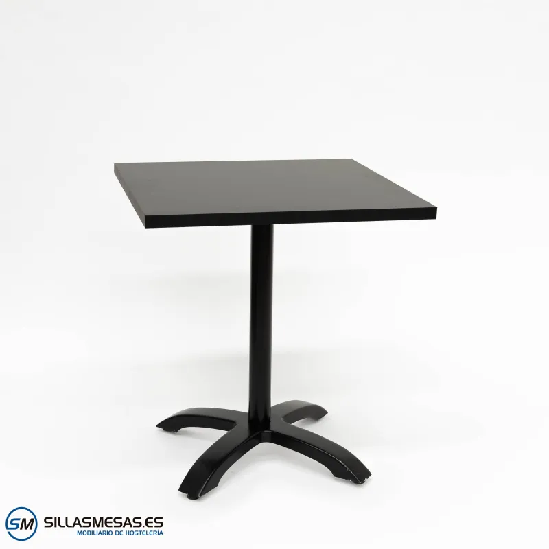 Mesa Barcelona aluminio: diseño ligero interior o exterior