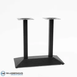 Mesa Pirámide doble exterior: diseño atrevido y moderno