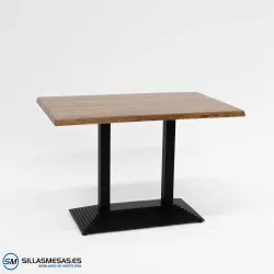 Mesa Pirámide doble exterior: diseño atrevido y moderno