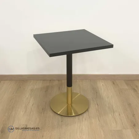 MESA GOLD CUADRADA INTERIOR