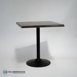 Mesa cuadrada exterior F y pie negro: diseño elegante