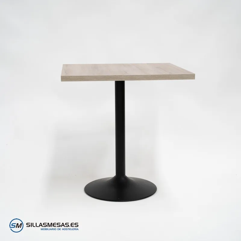 Mesa interior F Cuadrada pie negro: diseño moderno