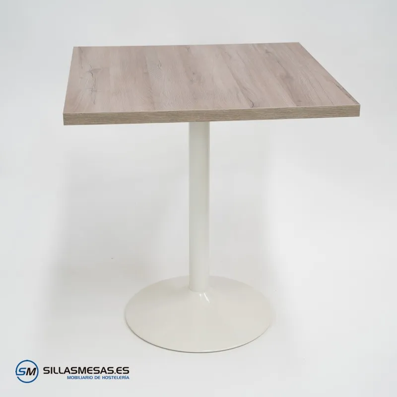 Conjunto 4 sillas Tulip + mesa F interior: diseño elegante