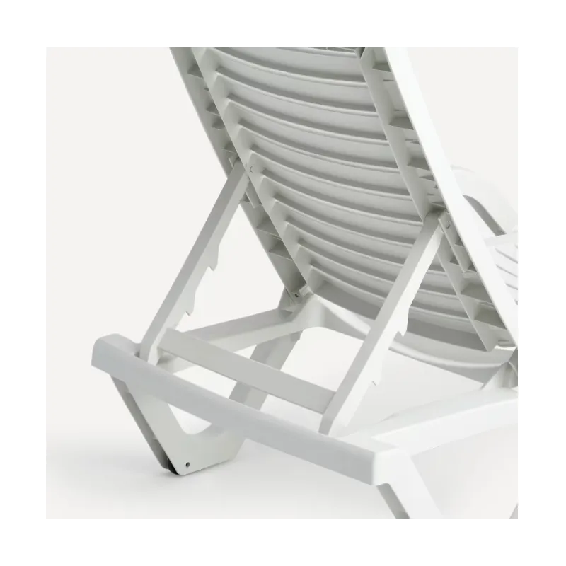 Tumbonas BUDY. Tumbonas para piscinas, playas y hoteles.