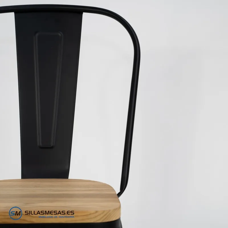 Comprar silla Tolix negro mate con asiento de madera