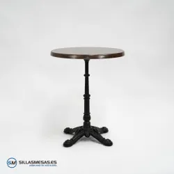 Mesa parisina redonda de exterior: estilo relajado