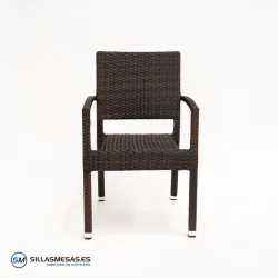 Sillón Marbella de rattan marrón: confort y estilo