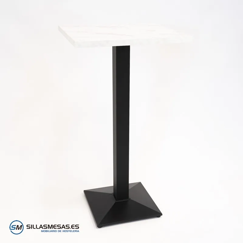 Mesa alta Daniela interior: altura y estilo moderno
