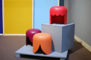 Los tres taburetes inspirados en Playmobil