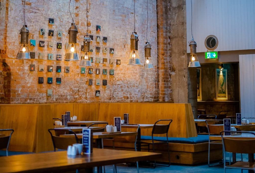 Restaurantes de estilo industrial