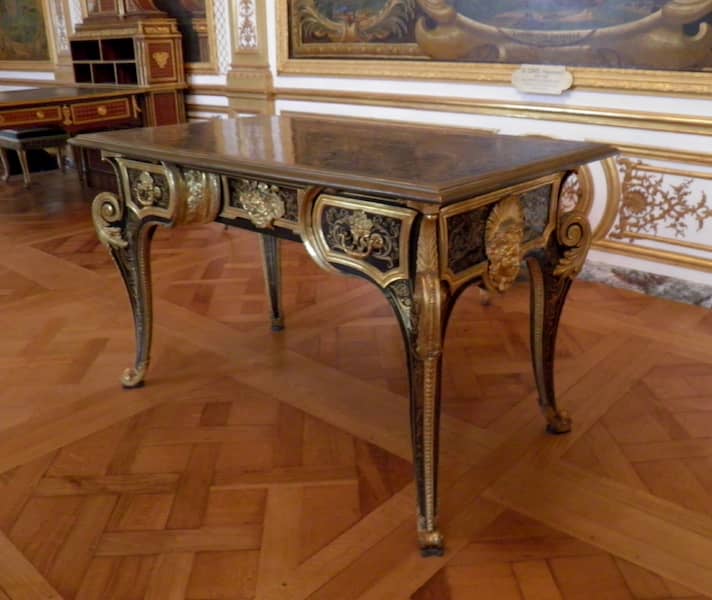 Mobiliario estilo barroco modelo Castillo Chantilly