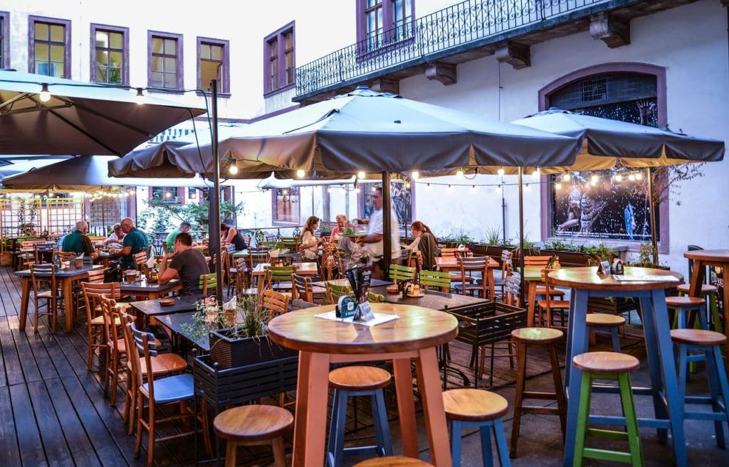 Mejores materiales para los muebles de exterior?