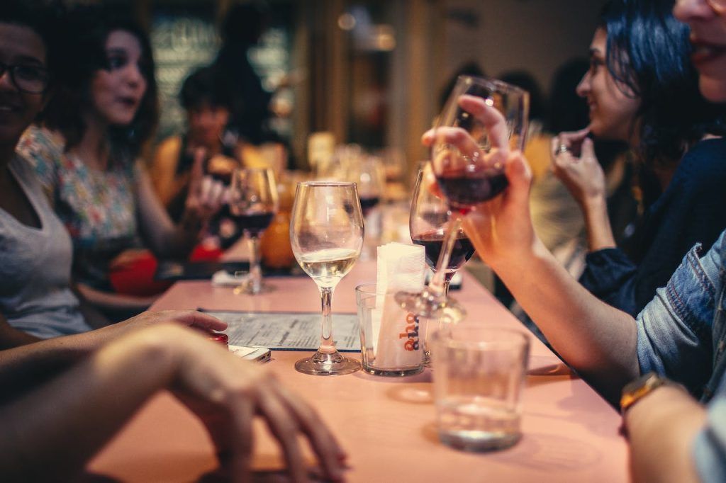 qué es un gastrobar